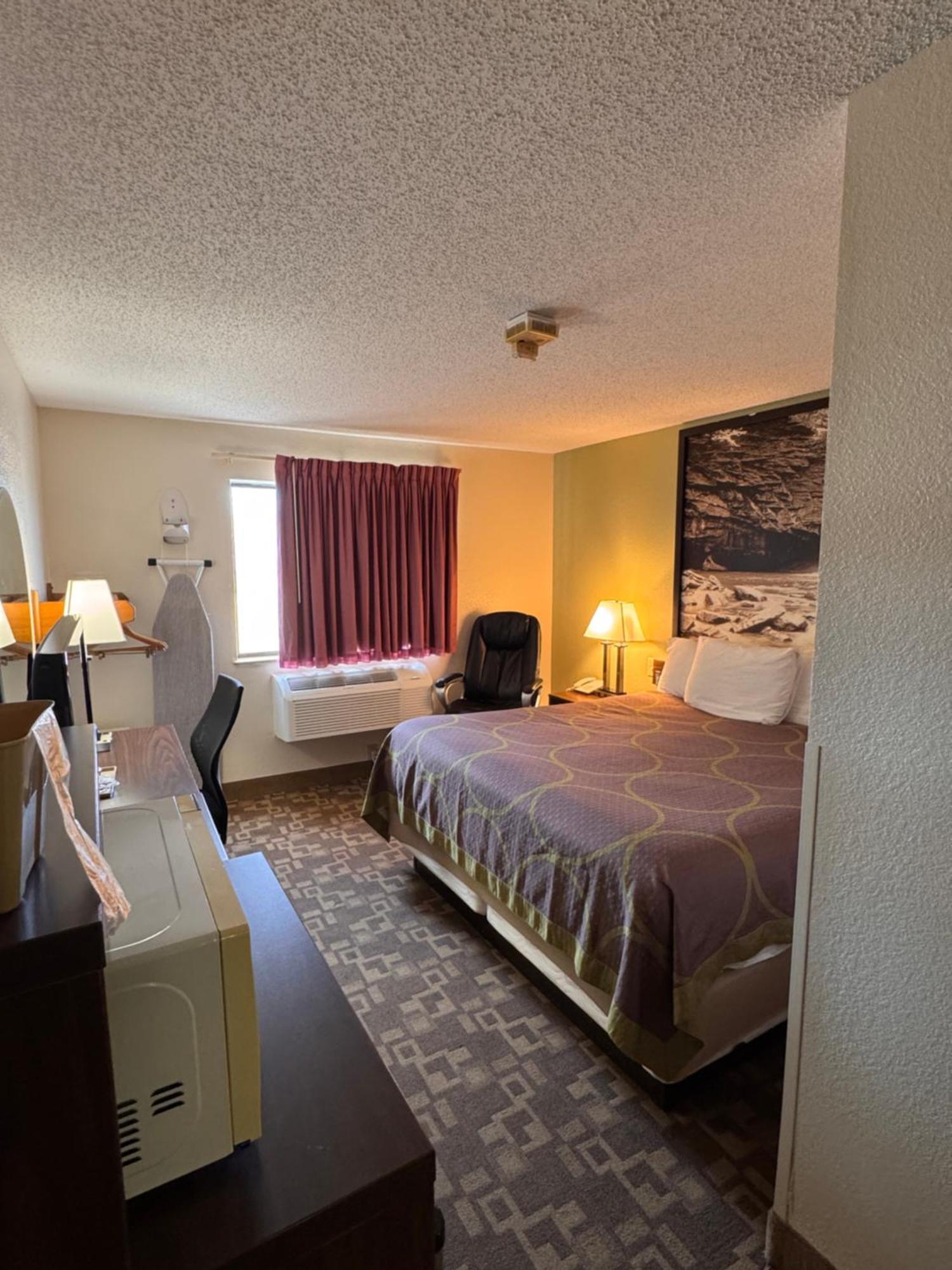 Super 8 By Wyndham Appomattox Va Hotel Екстериор снимка